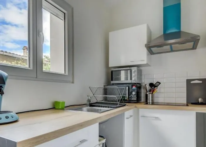 Joli Studio Maisonnette Avec Cachet