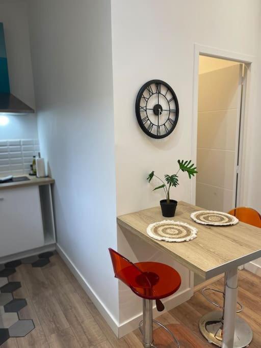 Joli Maisonnette Avec Cachet Apartment *